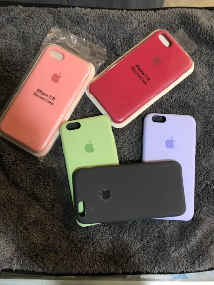 Apple iPhone 7/8 Silicone Case – Soft Touch Protective Cover with Microfiber Lining